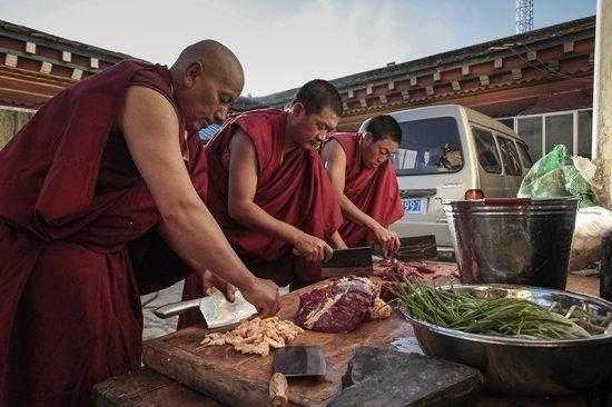 为什么中国佛教不能吃肉（为什么只有中国佛教不吃肉）