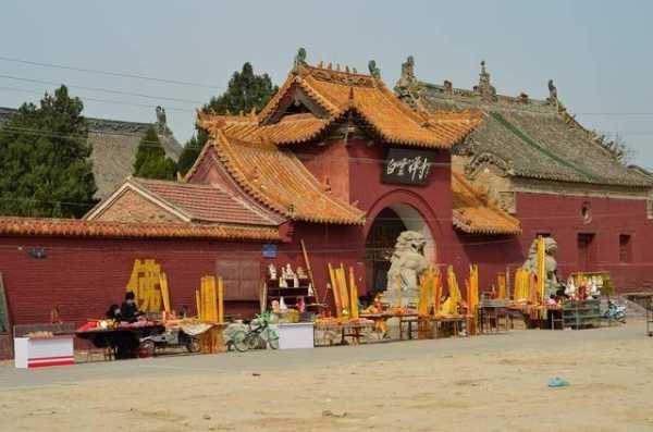 河南省的寺院（河南省的寺院有哪些?）-图2