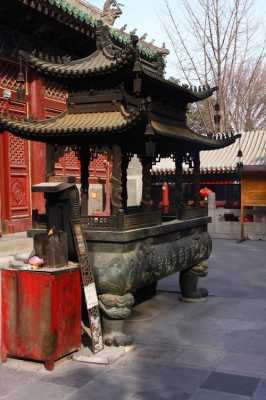 北京寺庙哪里香火最旺（北京最有名的寺庙是哪个寺庙）-图3