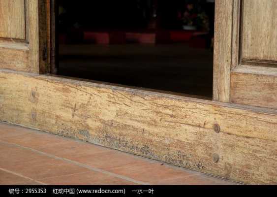 寺院的门槛是什么木头做的（寺院的门槛是什么木头做的呢）
