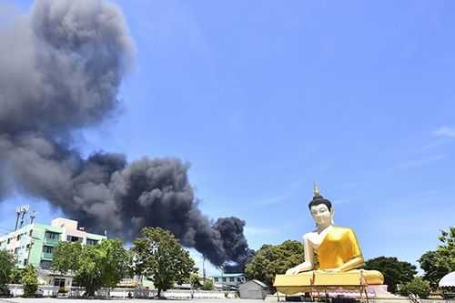 泰国爆炸寺院叫什么（泰国爆炸事件2021视频）-图2