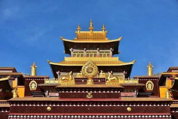 藏传佛教寺院教风年（藏传佛教寺院发展可以分为哪三个式样）