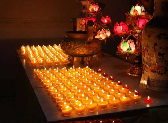 寺院供灯是供一对还是一只（在寺庙供灯一般供多少）-图2