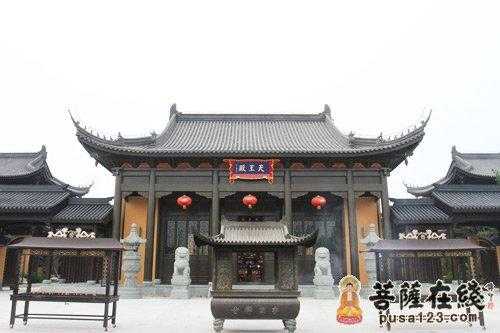 上海宁国寺庙现在开放了吗（上海宁国寺求啥最灵）-图2