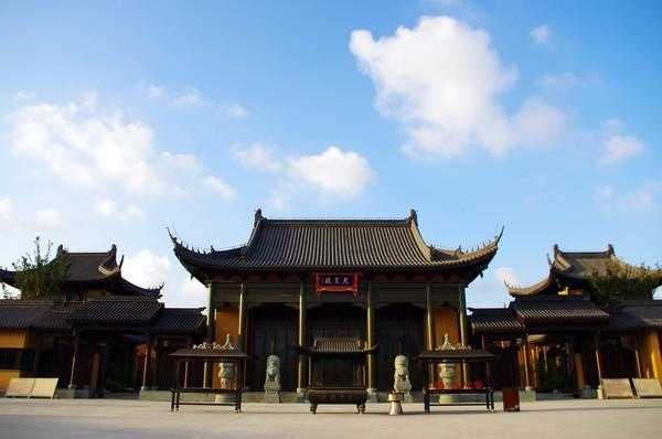 上海宁国寺庙现在开放了吗（上海宁国寺求啥最灵）-图1