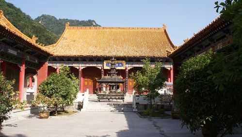 西安常年免费禅修寺院（西安禅院排名）-图1