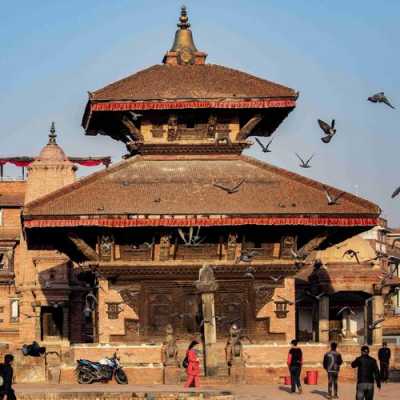 尼泊尔最著名的寺庙（尼泊尔最著名的寺庙是）-图2