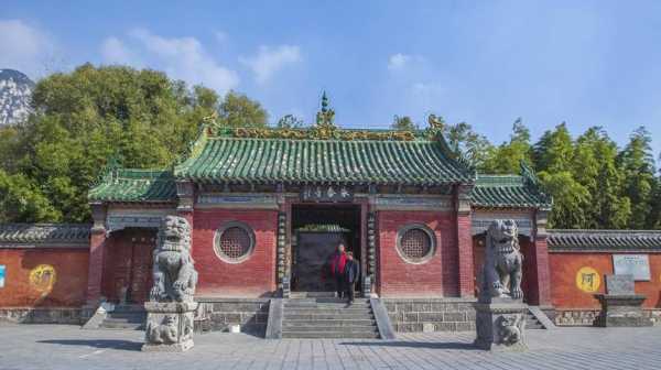 郑州有名的寺院（郑州有名的寺院在哪里）-图3