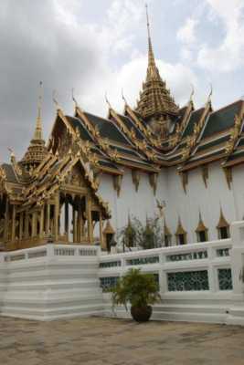 泰国寺庙十三层（泰国寺庙名称对照）